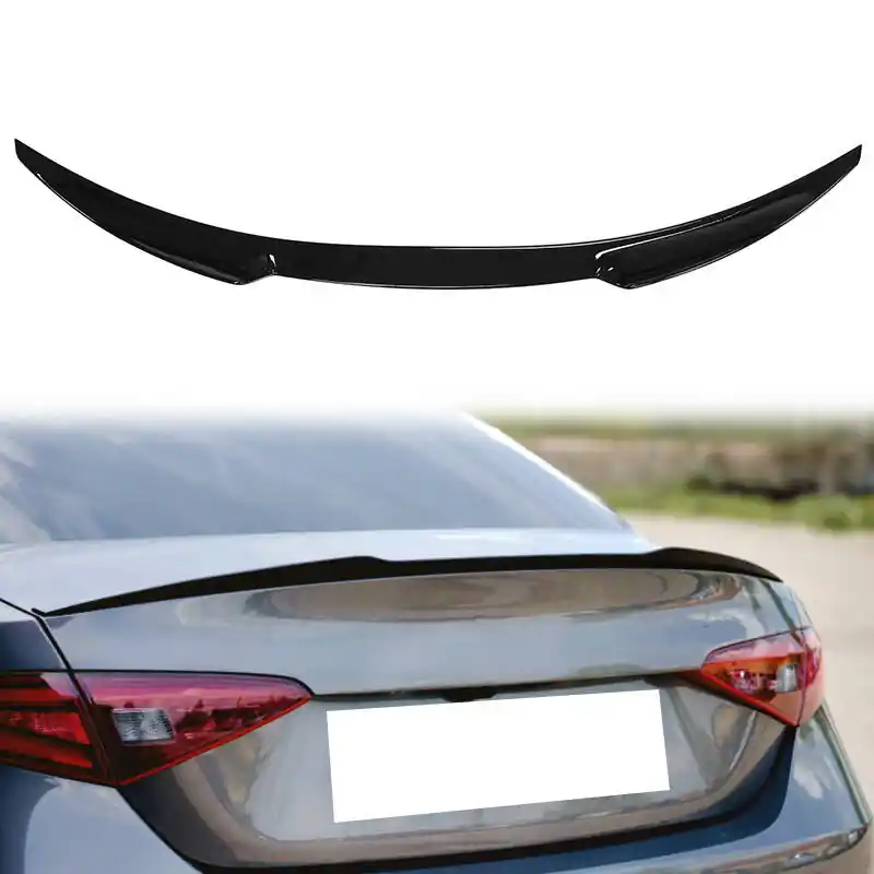 Lotka Alfa Romeo Giulia Gloss Black ABS Okazja